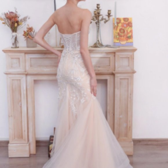 Light wedding dress style luxury - Picture 2 of 4